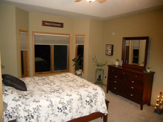 448 4th St NE, Blackduck, MN 56630