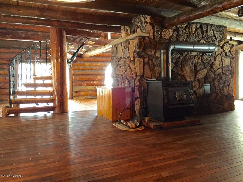 1294 Aspen Trl NW, Baudette, MN 56623