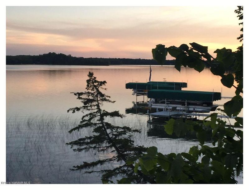 5348 Island View Dr NE, Bemidji, MN 56601