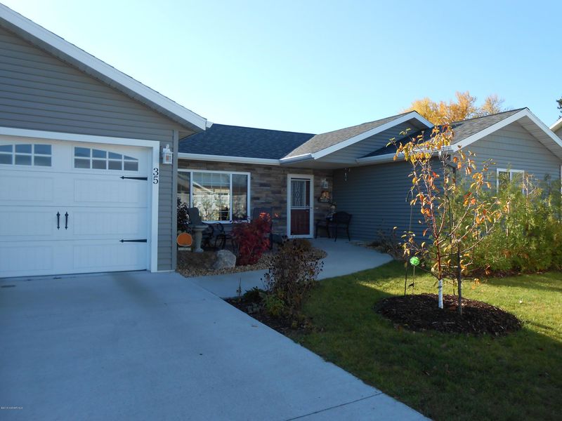 4240 Irvine Ave NW #35, Bemidji, MN 56601