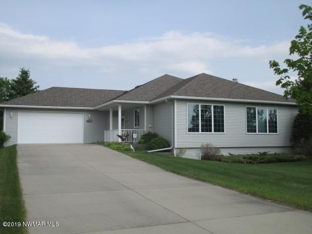 310 Irving Beach Dr SW, Bemidji, MN 56601