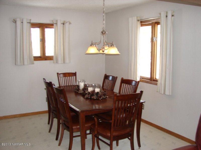 23007 470th Ave, Roseau, MN 56751