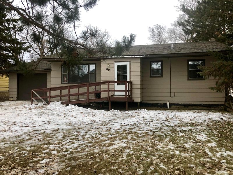 812 2nd St SE, Bemidji, MN 56601