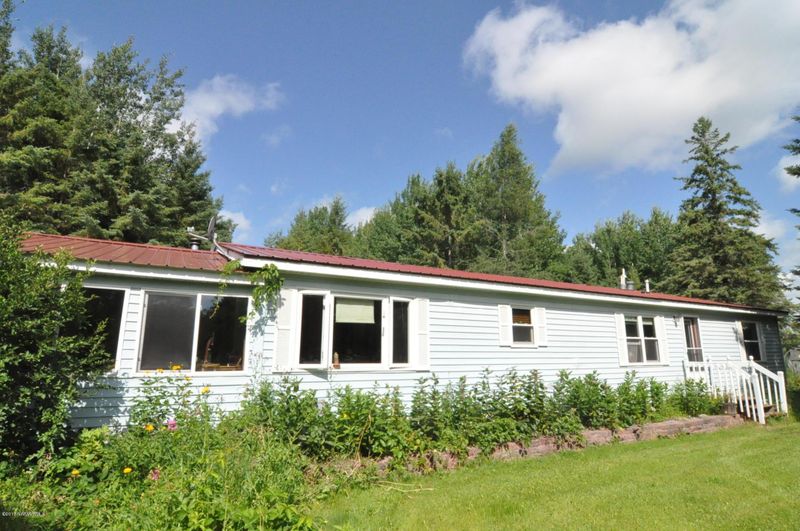 30907 340th Ave, Roseau, MN 56751