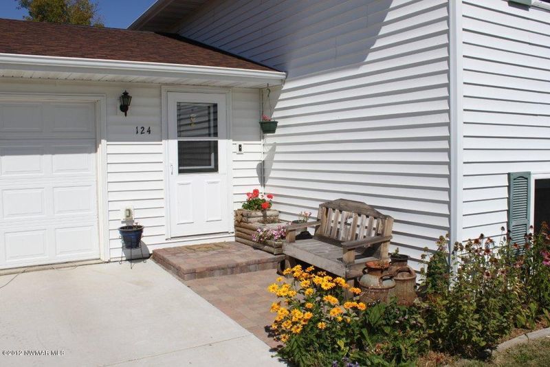 124 Liberty Dr, Blackduck, MN 56630