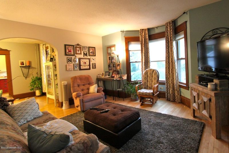 406 Red Lake Blvd, Thief River Falls, MN 56701