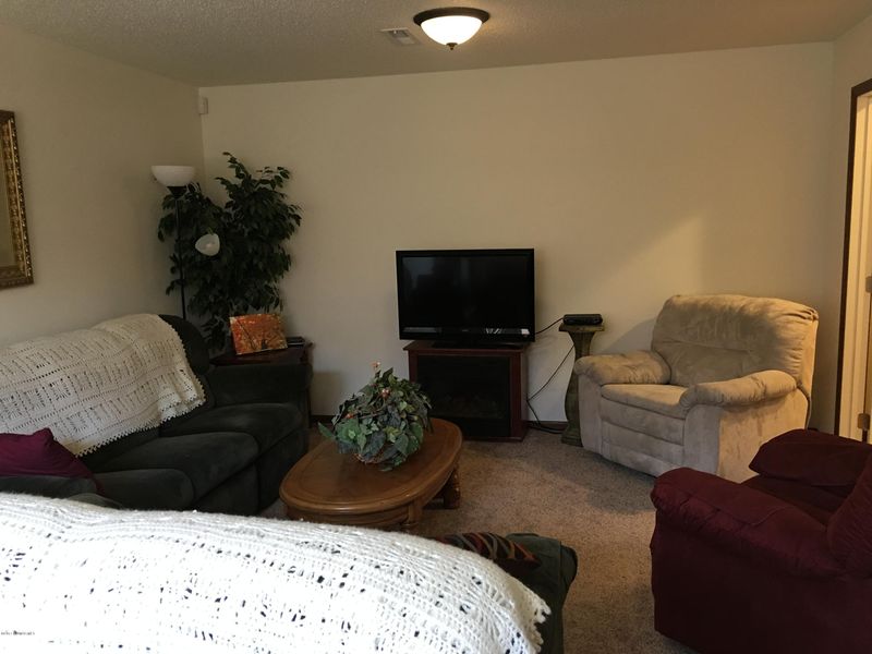 324 Roosevelt Rd SW #A, Bemidji, MN 56601