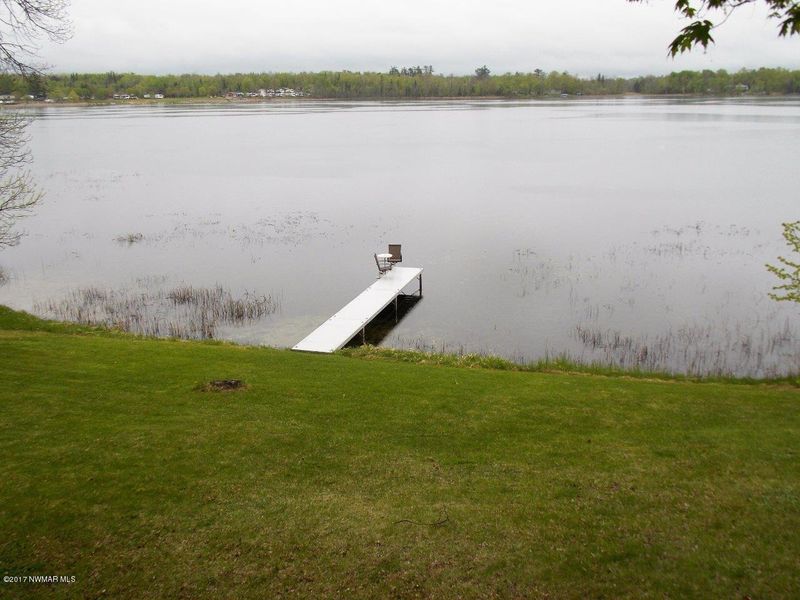 1926 Island View Dr NE, Bemidji, MN 56601