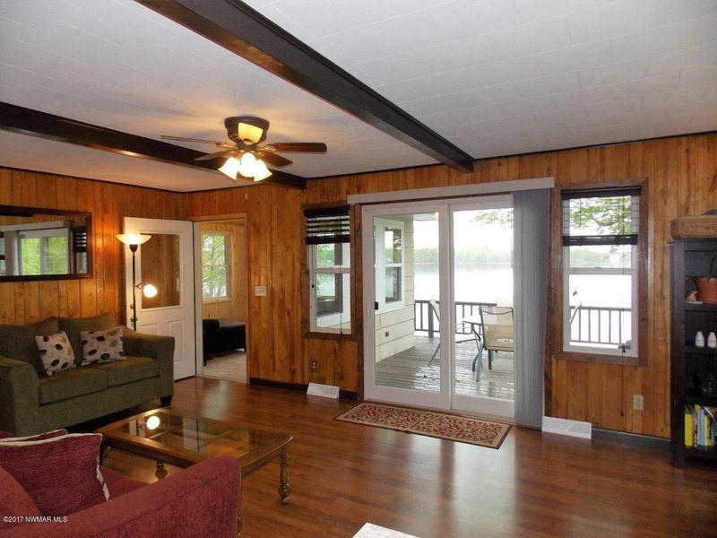 1926 Island View Dr NE, Bemidji, MN 56601
