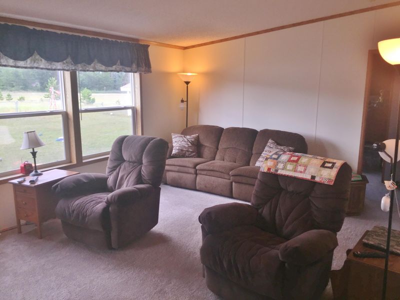 9621 Fairview Ln NW, Bemidji, MN 56601