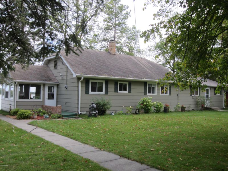 17527 Olson St SE, Erskine, MN 56535