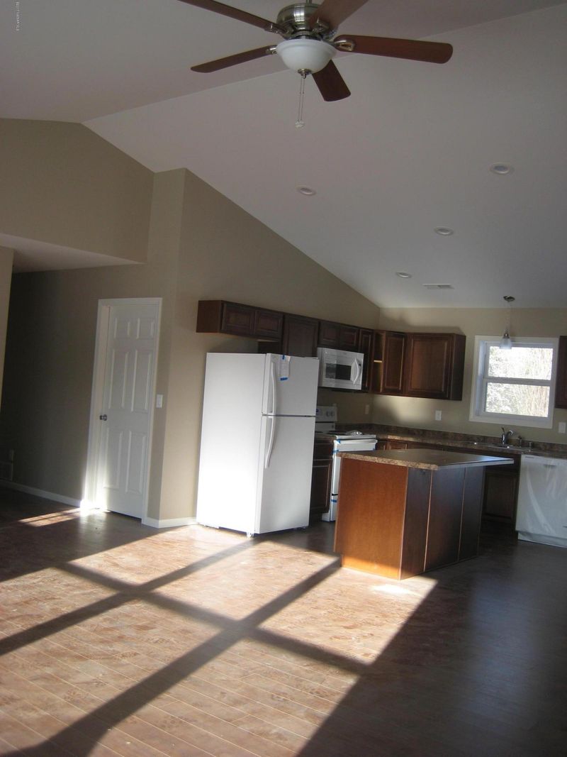 1329 3rd St NE, Bemidji, MN 56601