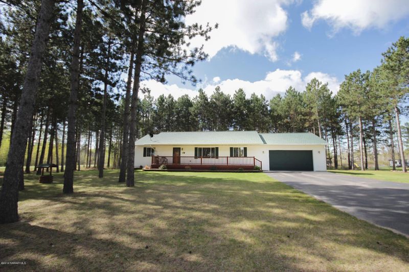 6188 Mid Valley Ln NW, Bemidji, MN 56601
