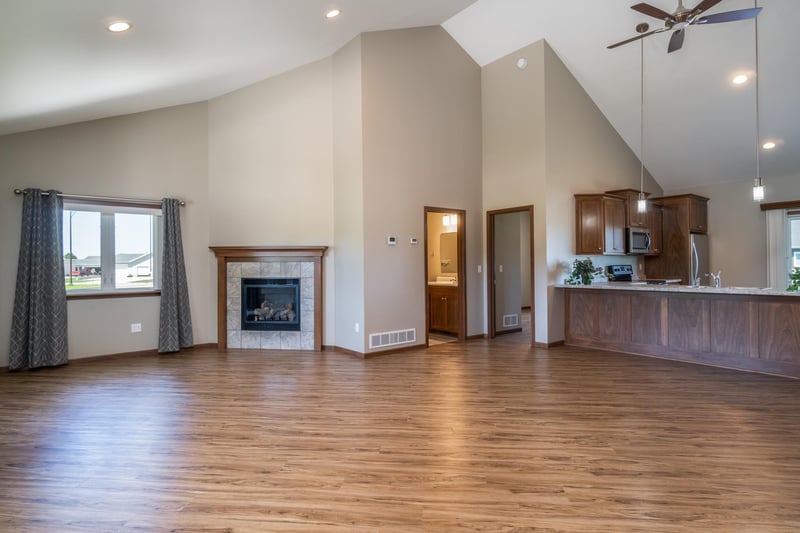 1419 Greenway Blvd SE, East Grand Forks, MN 56721