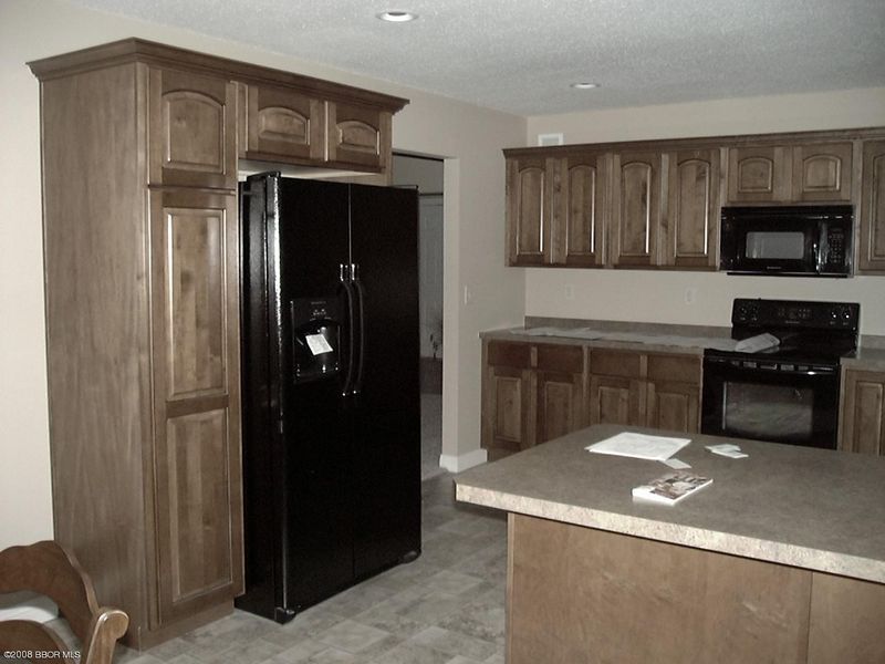 930 Ambers Ct, Bagley, MN 56621