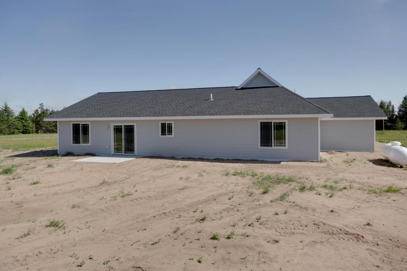 6033 Balsam Rd NW, Bemidji, MN 56601