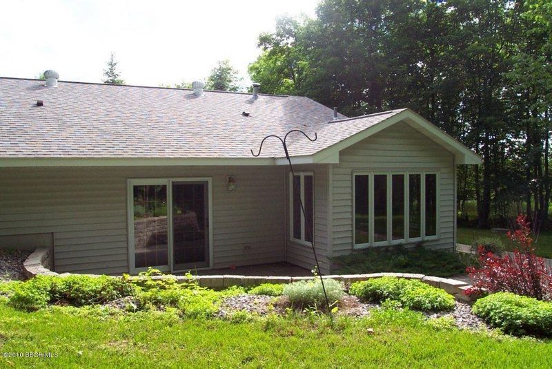 10085 Jourdan Ct, Bemidji, MN 56601
