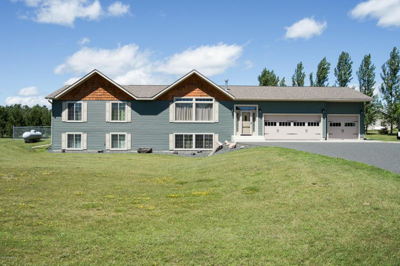 1333 Summer Ct NW, Bemidji, MN 56601