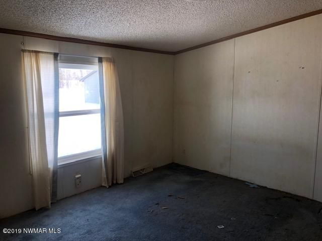 34983 576th Ave, Warroad, MN 56763