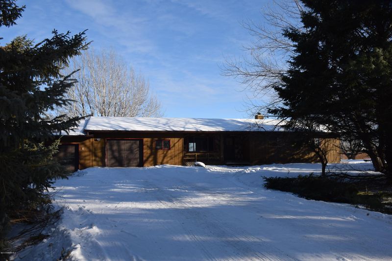 3528 Kaymar Ct SE, Bemidji, MN 56601