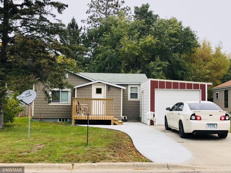 402 W Main Ave, Fertile, MN 56540