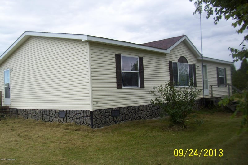36615 County Road 13 Rd #12, Warroad, MN 56756