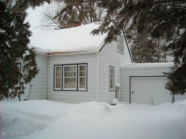 31 Spruce Ave SW, Bagley, MN 56621