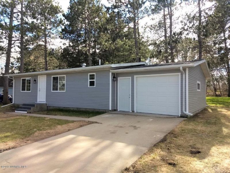 629 Labudde Ave NE, Bagley, MN 56621