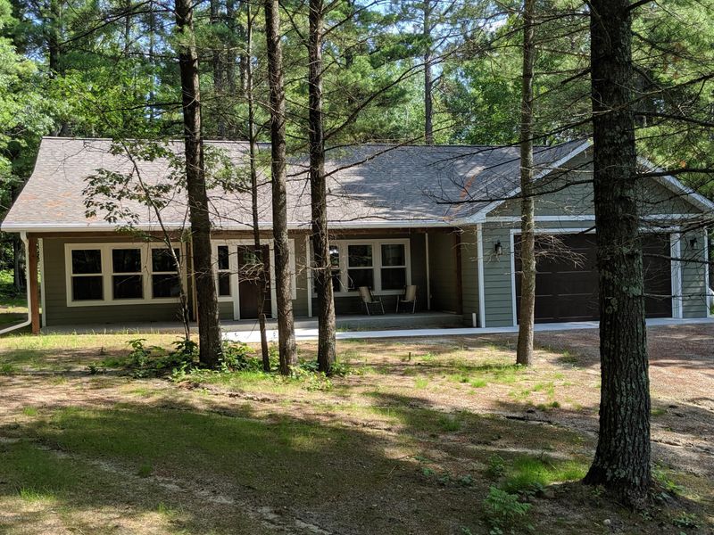 201 George Dr NE, Bemidji, MN 56601