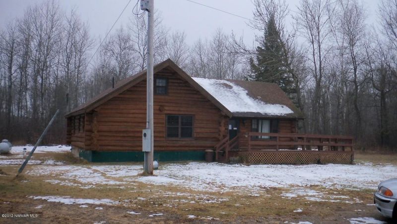 54420 344th St, Warroad, MN 56763