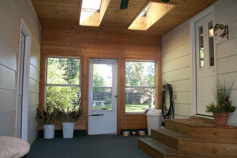 125 Pine Crest Ct NW, Bemidji, MN 56601
