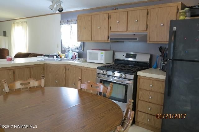 302 Calumel Ave S, Thief River Falls, MN 56701