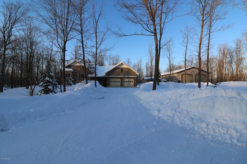 23443 Timber Trail Dr, Bemidji, MN 56601