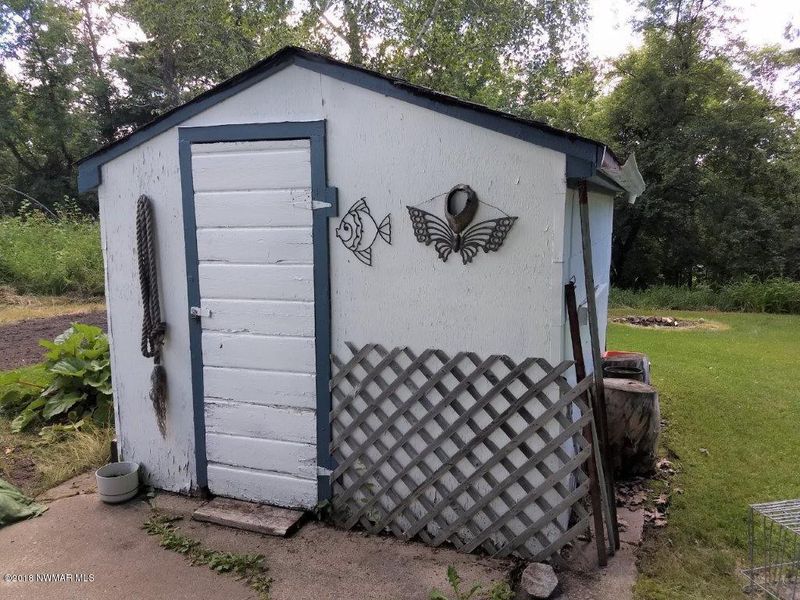129 Spruce Ave SW, Bagley, MN 56621