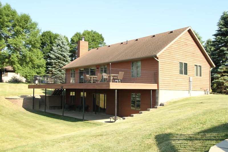 22976 Greenland Ln, Elysian, MN 56028
