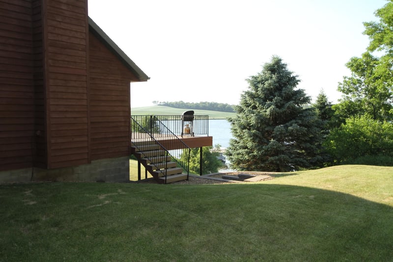 22976 Greenland Ln, Elysian, MN 56028