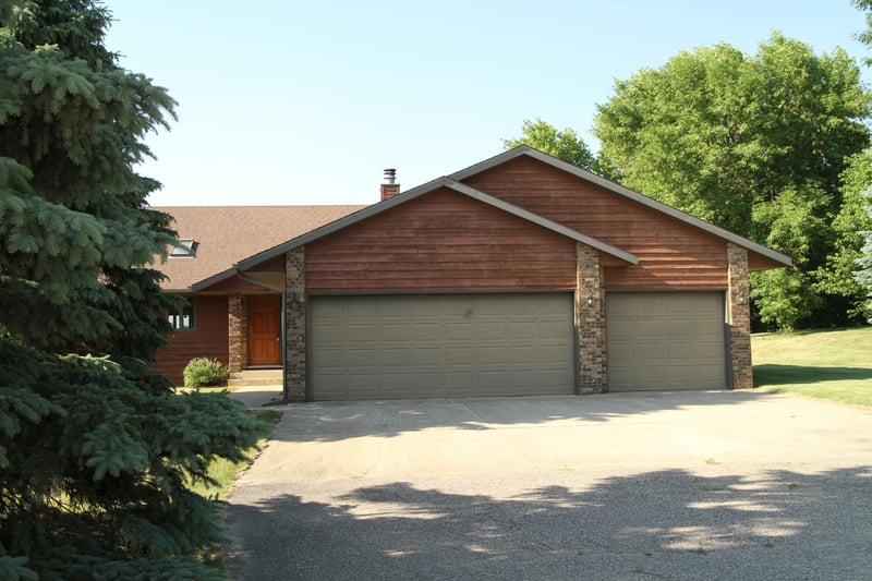 22976 Greenland Ln, Elysian, MN 56028