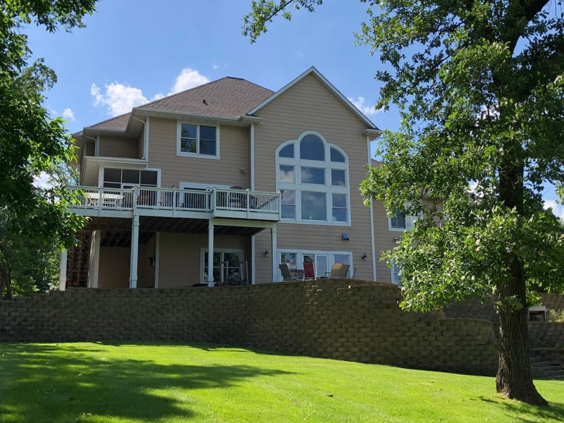 10350 Augusta Dr, Sauk Centre, MN 56378