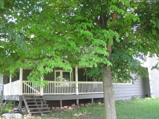 27328 Jones Ave, Rushmore, MN 56168