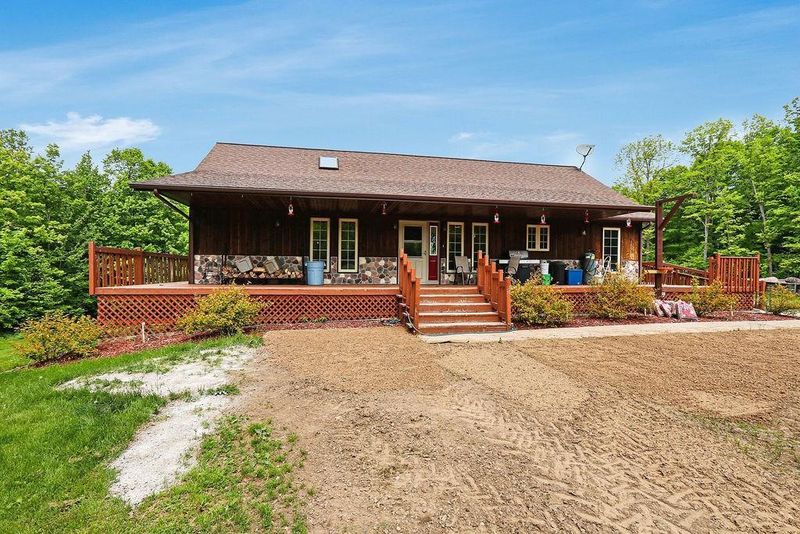 6156 N Knapp Rd, Winter, WI 54896