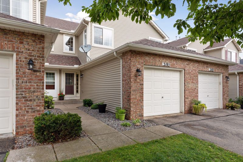 2185 Cool Stream Cir #1403, Eagan, MN 55122