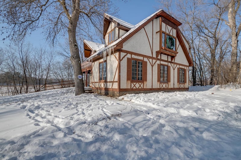 465 Brown Rd S, Orono, MN 55391