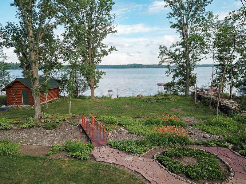 2276 71st St, Luck, WI 54853