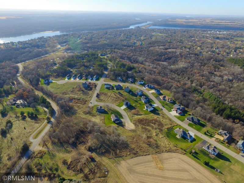 570 Northern Lights Dr, Prescott, WI 54021