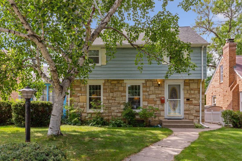 5520 Morgan Ave S, Minneapolis, MN 55419