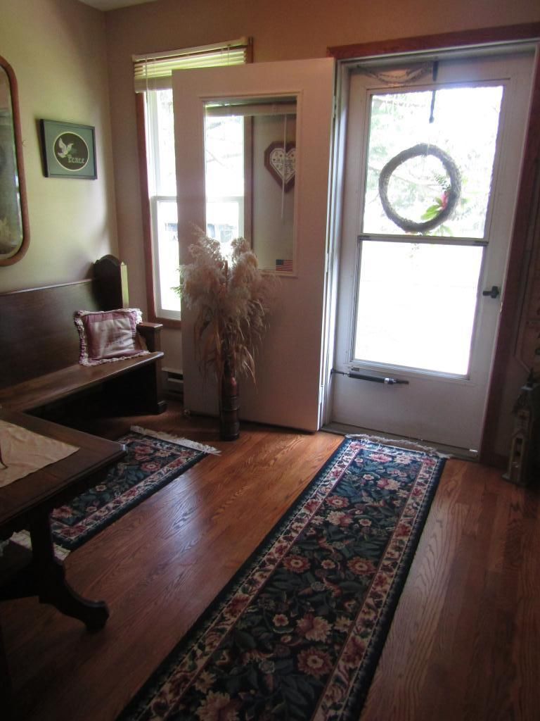1287 Pine St, Dawson, MN 56232