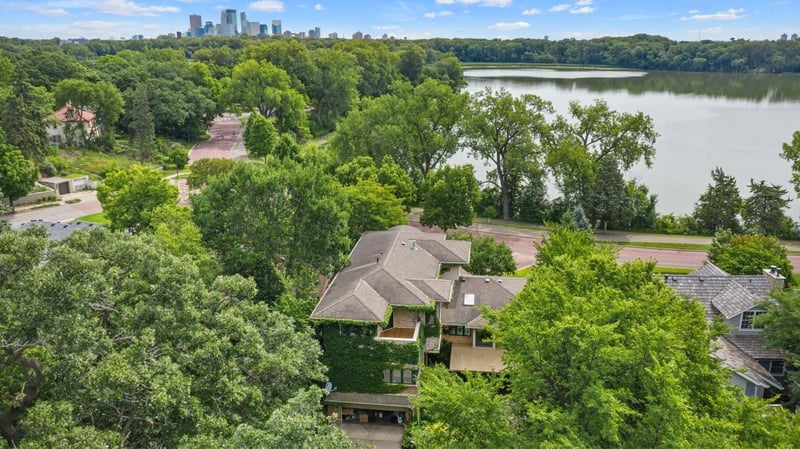 2214 Cedar Lake Pw, Minneapolis, MN 55416