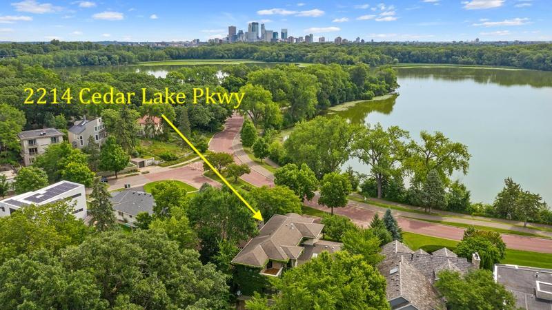2214 Cedar Lake Pw, Minneapolis, MN 55416