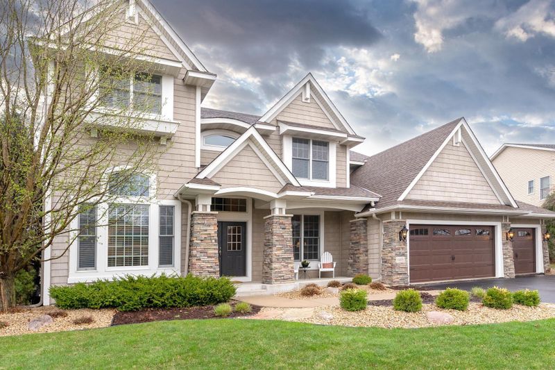 6465 Shadyview Ln N, Maple Grove, MN 55311