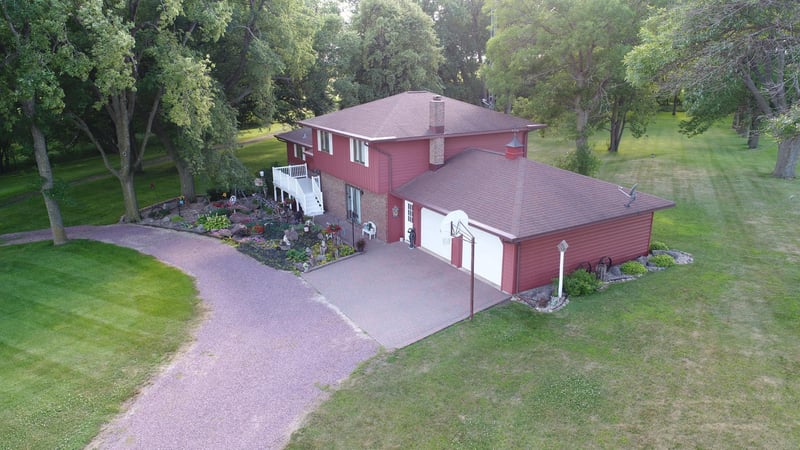 859 200th St, Trimont, MN 56176